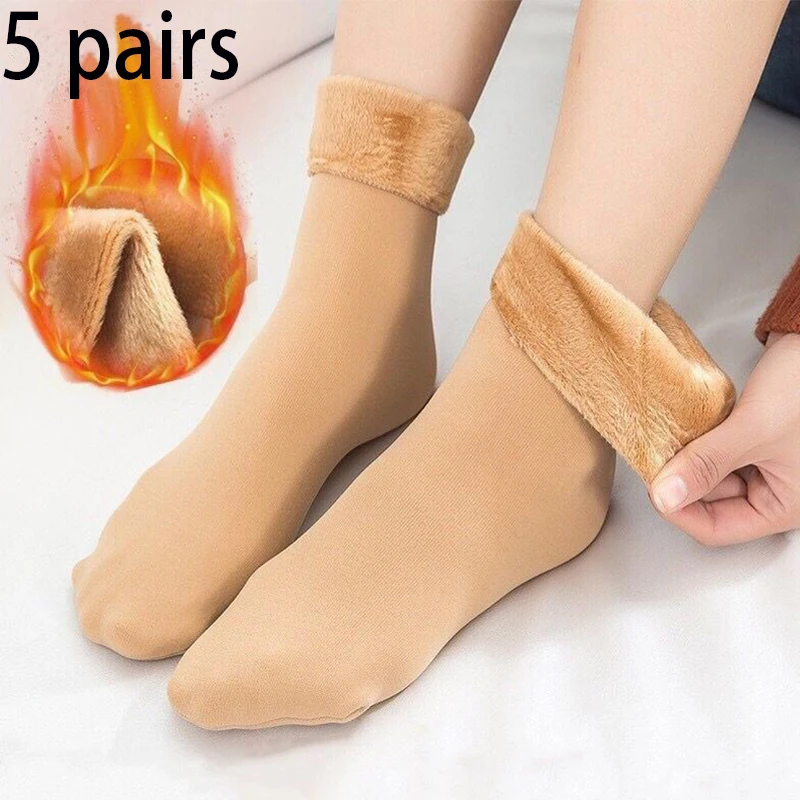 5-teiliges Set mit verdickten warmen Wintersocken für Damen mit verdickten Samt-Socken aus fester Wolle zum Halten von Kälte und Schneesocken