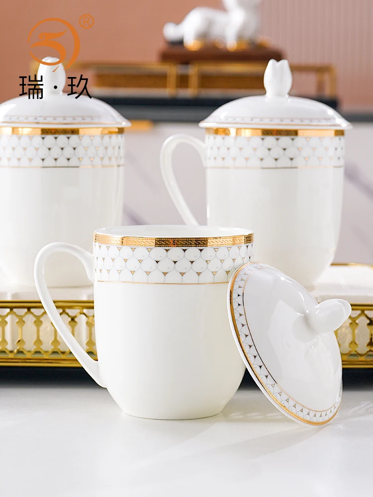 

Чайная чашка из костяного фарфора с золотым ободком, большая емкость, с крышкой, для офиса, деловых встреч и гостей