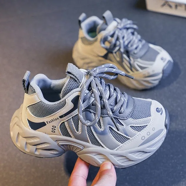 

Осень 2023, новые детские кроссовки, дышащие сетчатые кроссовки для мальчиков и девочек, детская повседневная обувь на толстой мягкой подошве, красивая нескользящая обувь