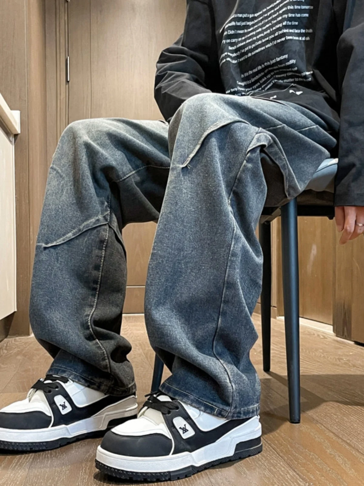 

Retro Men's Straight Leg Jeans High Street Loose Wide Leg Long Pants American Trendy Brand Youthful Wear Resistant Micro Stretch