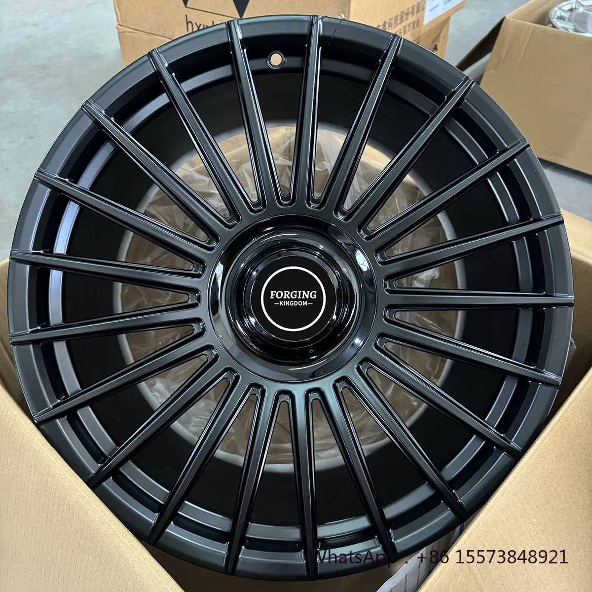 

Custom One-Piece Forged Wheel Hub High Performance 20,21,22,23,24,26 Inch Matte Black Car Wheels