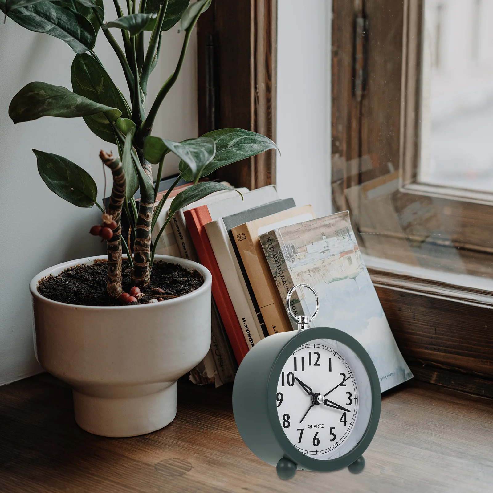 

1Pcs Macaron Color Round Desk Alarm Clock Cute Design Decorative Home Office Tabletop Clock Bedside Alarm Macaron