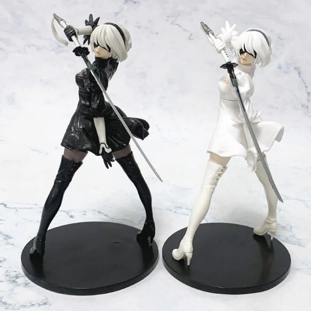 Heiße 18CM Yorha 2B Schwarz-Weiß-Serie Anime-Figur PVC Sammlerstück Actionfiguren Modell Puppe Statuette Geschenk