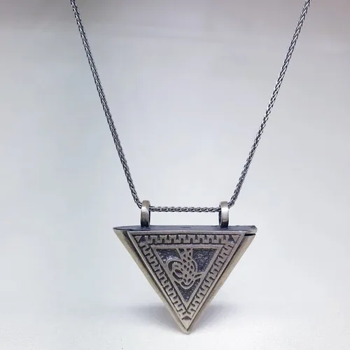 Maghreb Tuğra Motif Triangle Silver Cevşen Box Necklace