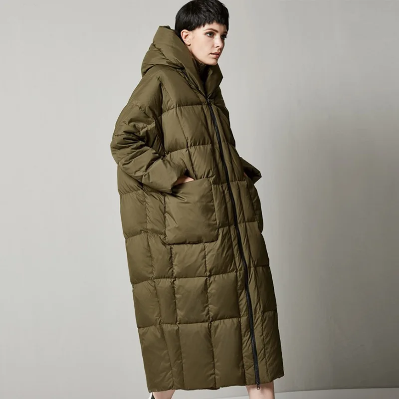 High-Quality Winter Warm Oversized Down Jacket 90% White Duck Down Extended Length Thicken Women's Long Down Coat Puffer Jacket
