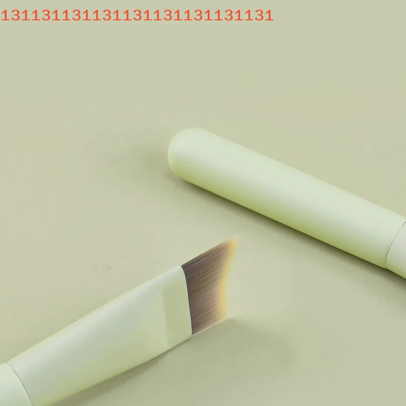 فرشاة كريم أساس هلال رفيعة للغاية، فرشاة كونتور للوجه خفيفة الوزن، فرشاة كونتور بمقبض أخضر، أداة كريم أساس مختلطة #5