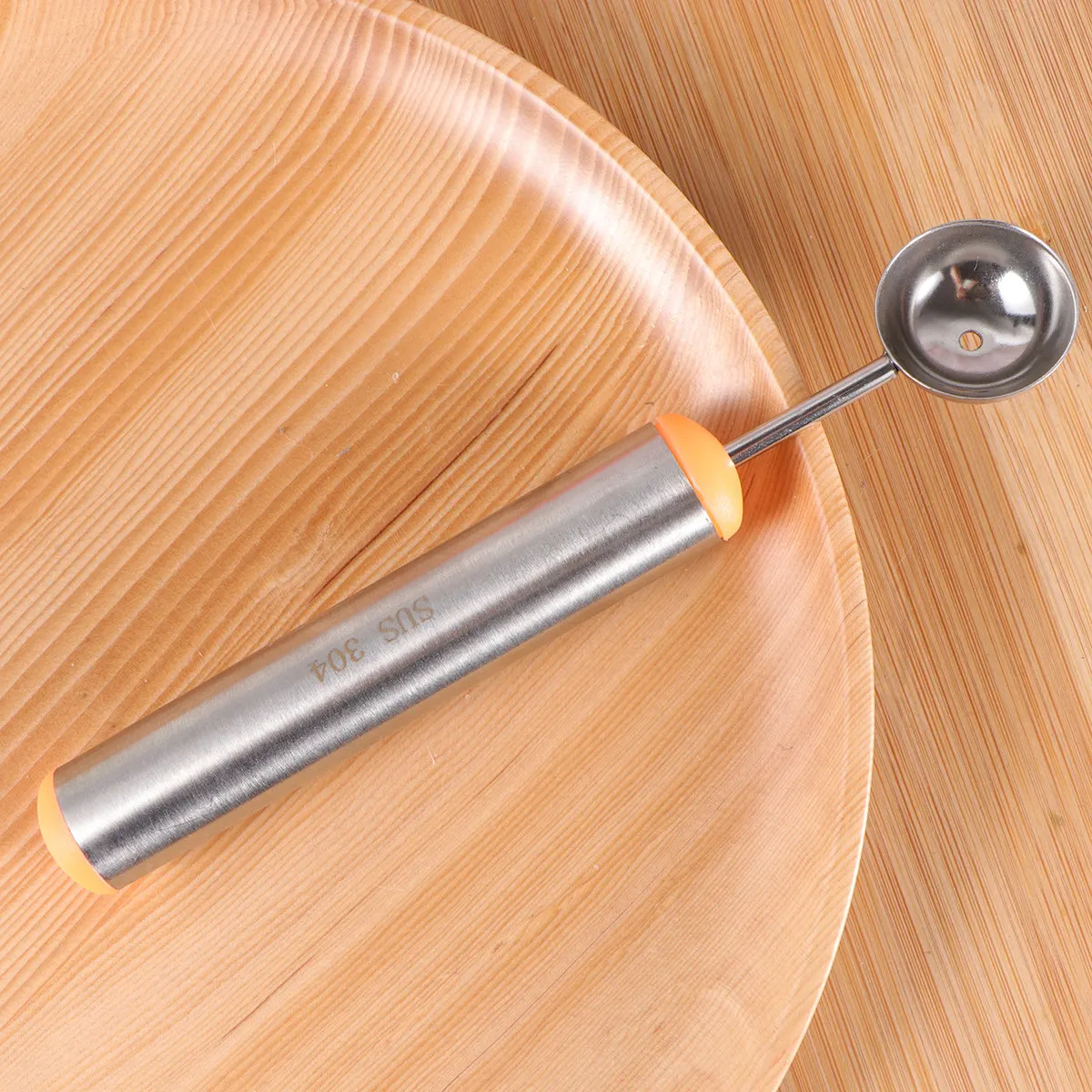 304 Stainless Steel Fruit Scoop Multifunctional Orange Handle Fruit Ball Cutter Tool for Melon Potato Cheese Ice Cream