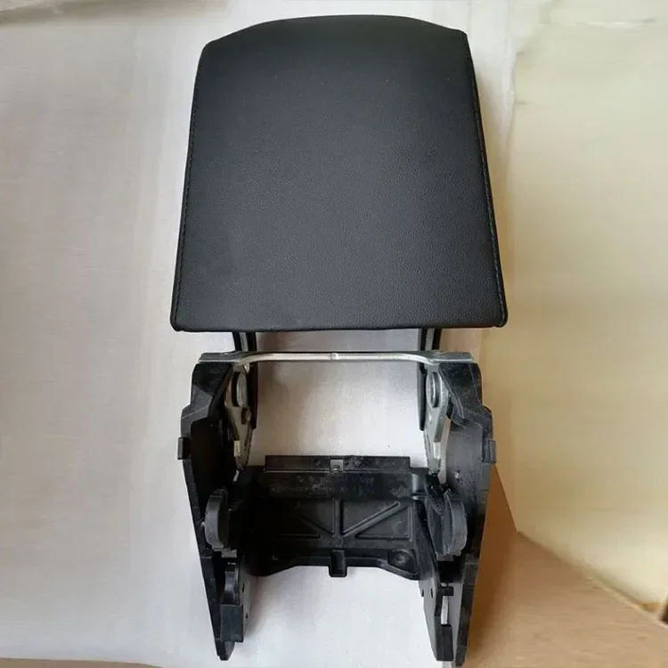 Suitable for Volkswagen Exploration Song Exploration Tukai Car Armrest Box Cover Car Central Armrest Box Assembly