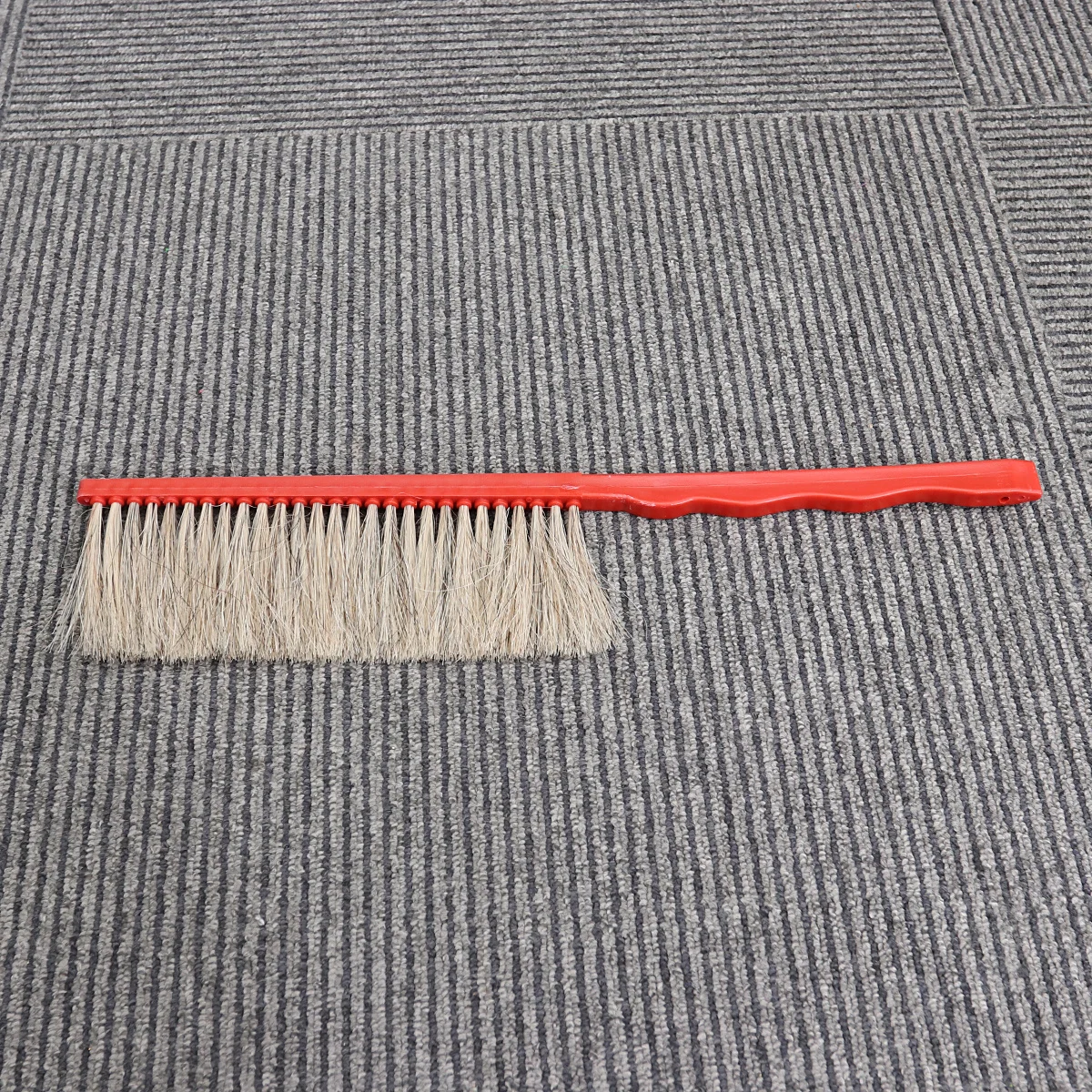 Plastica rossa Durevole Leggero Sicuro Pratico per pulire le api Forniture per apicoltura Strumenti per apicoltore