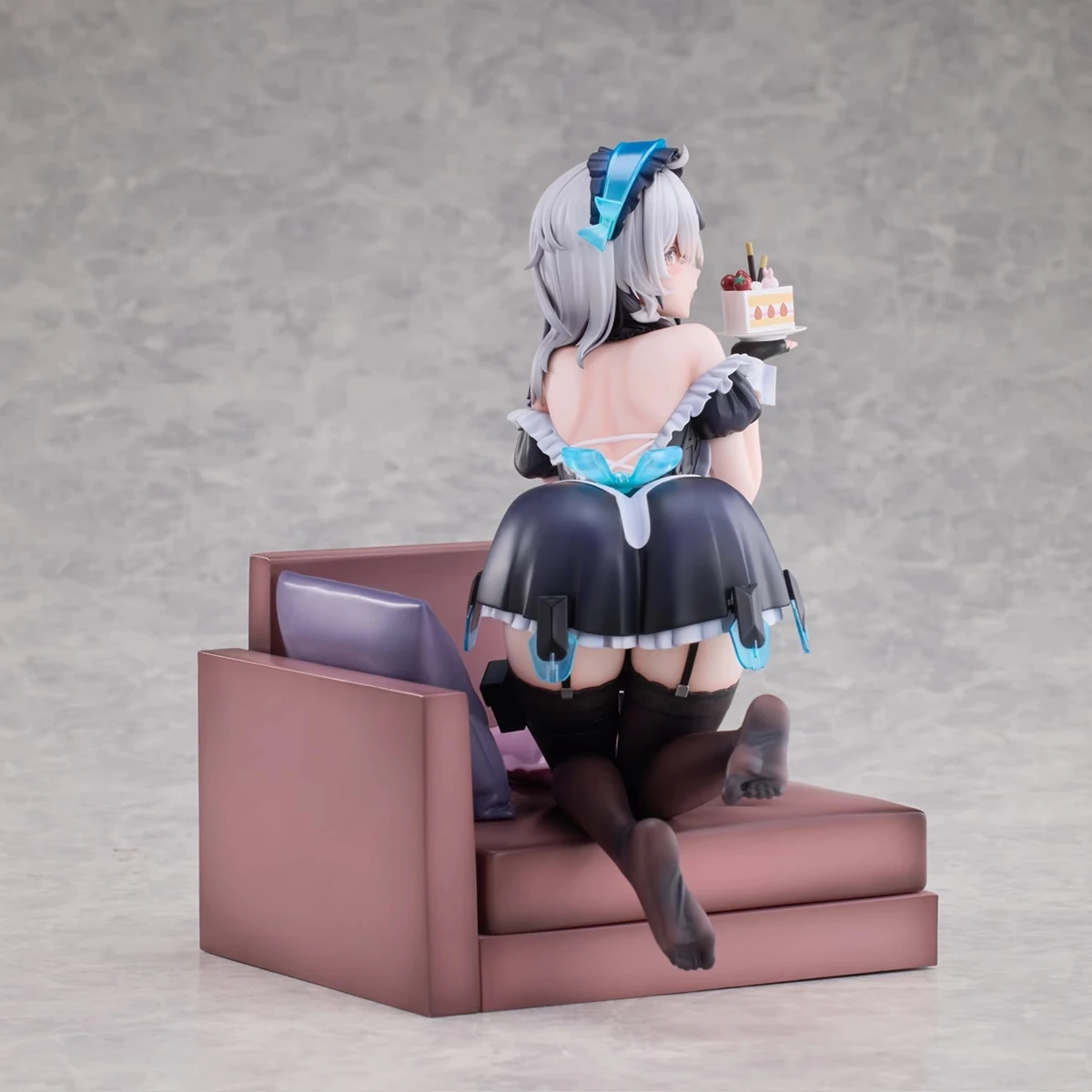 HiPlay Raise Dream Snowbreak: Containment Zone Qin Nuo Cherno Apprentice Maid PVC الإصدار العادي تمثال فني أنيمي