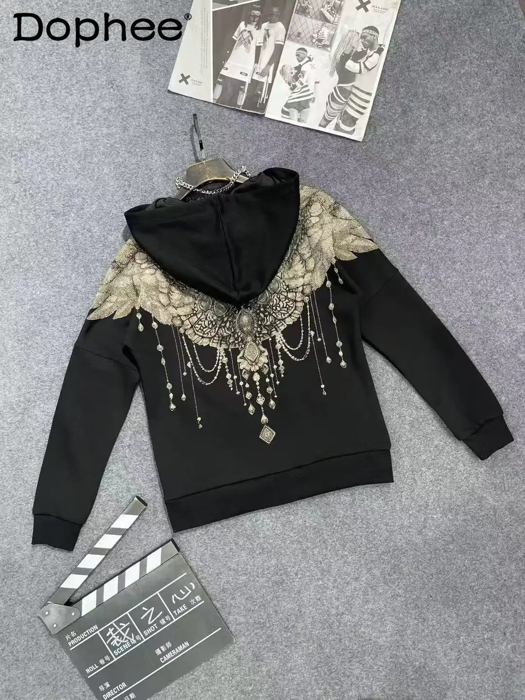 

2025 Autumn New Trend Heavy Rhinestone Hooded Sweatshirt Loose Casual Versatile Long Sleeve Top Jacket for Men