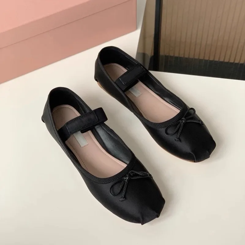 2024 Spring and Summer New Silk Ballet Shoes Comfortable and Versatile Bow Strap Mary Jane Shoes Flat Shoes for Women