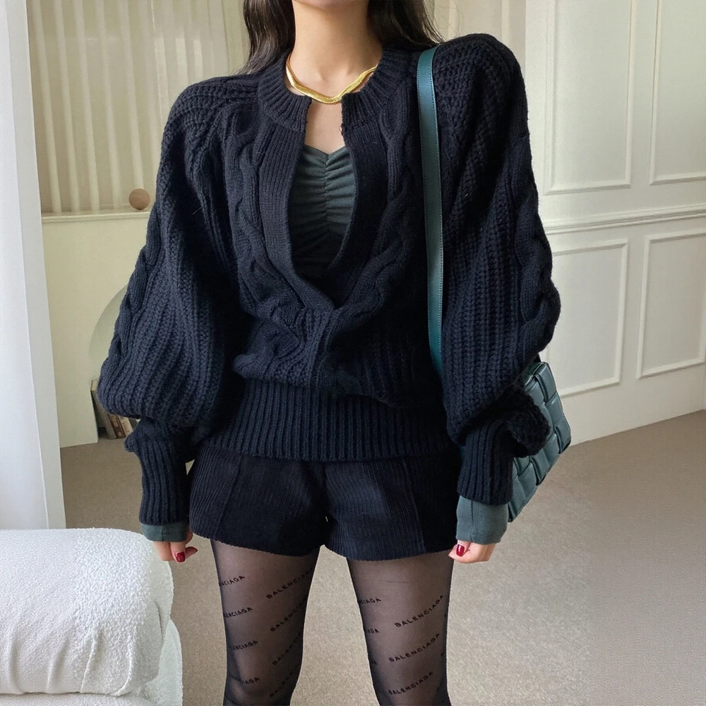 

Женский шикарный пуловер с закрученным вырезом в Южной Корее, свитер свободного покроя, модный осенне-зимний темпераментный цветной блок, новые поступления