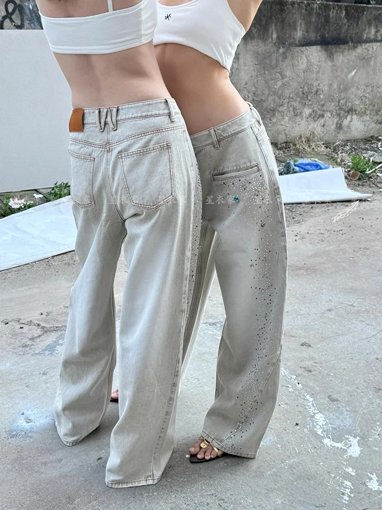 2025 Nowe letnie modele Dżinsy z szeroką nogawką z wysoką talią Damskie wyszczuplające proste jasnoniebieskie luźne spodnie Moda uliczna Długie spodnie