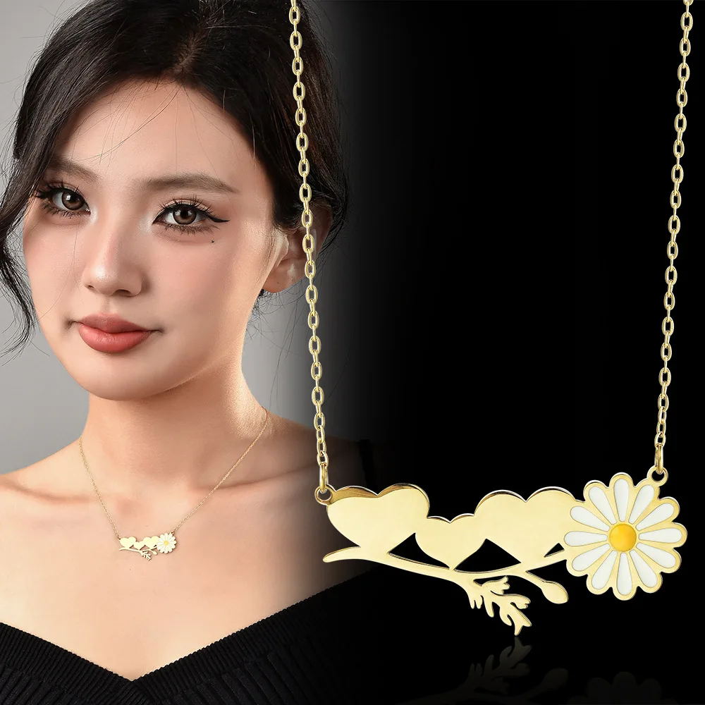 

Custom Name Little Daisy Couple Name Necklace Can Be Engraved Personality DIY Fashion Clavicle Chain Pendant