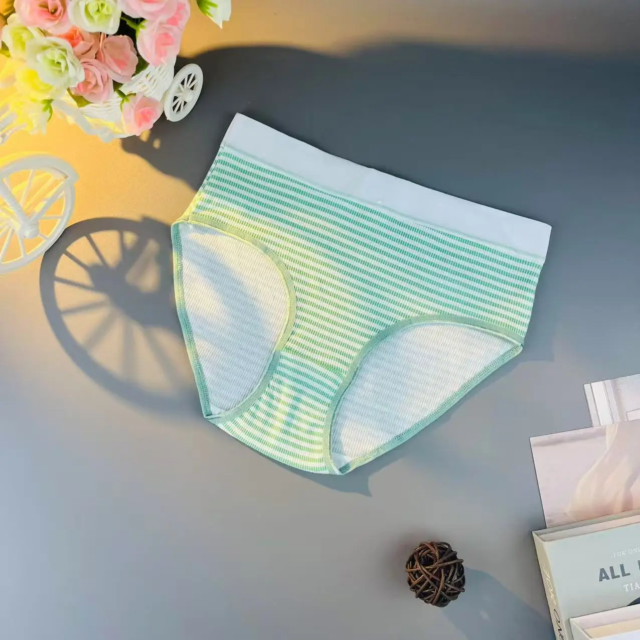 20 pièces [sous-vêtements pour femmes] cadeaux de noël d'halloween culottes mignon imprimé rayé sous-vêtements féminins taille moyenne Lingerie slips