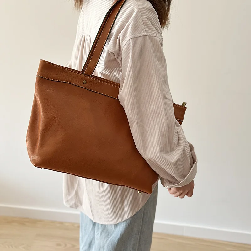 

Женская большая сумка из кожи растительного дубления YETTIES, просторная сумка через плечо из воловьей кожи с верхним зерном, легкий четырехсезонный кошелек