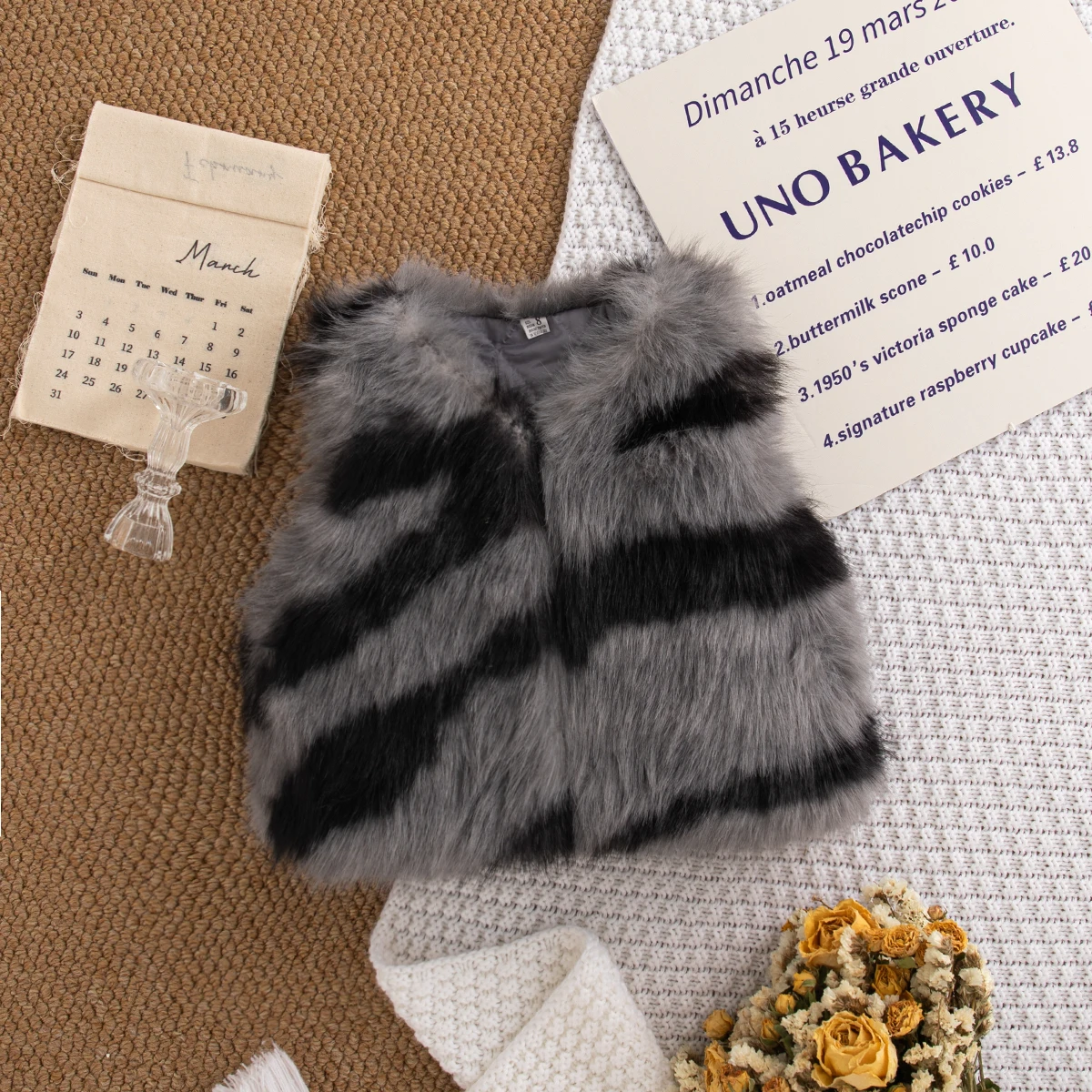 طفلة ملابس الخريف والشتاء أبيض وأسود اللون حجب الفراء فتاة سترة معطف لطيف الدافئة الأطفال سترة معطف #2