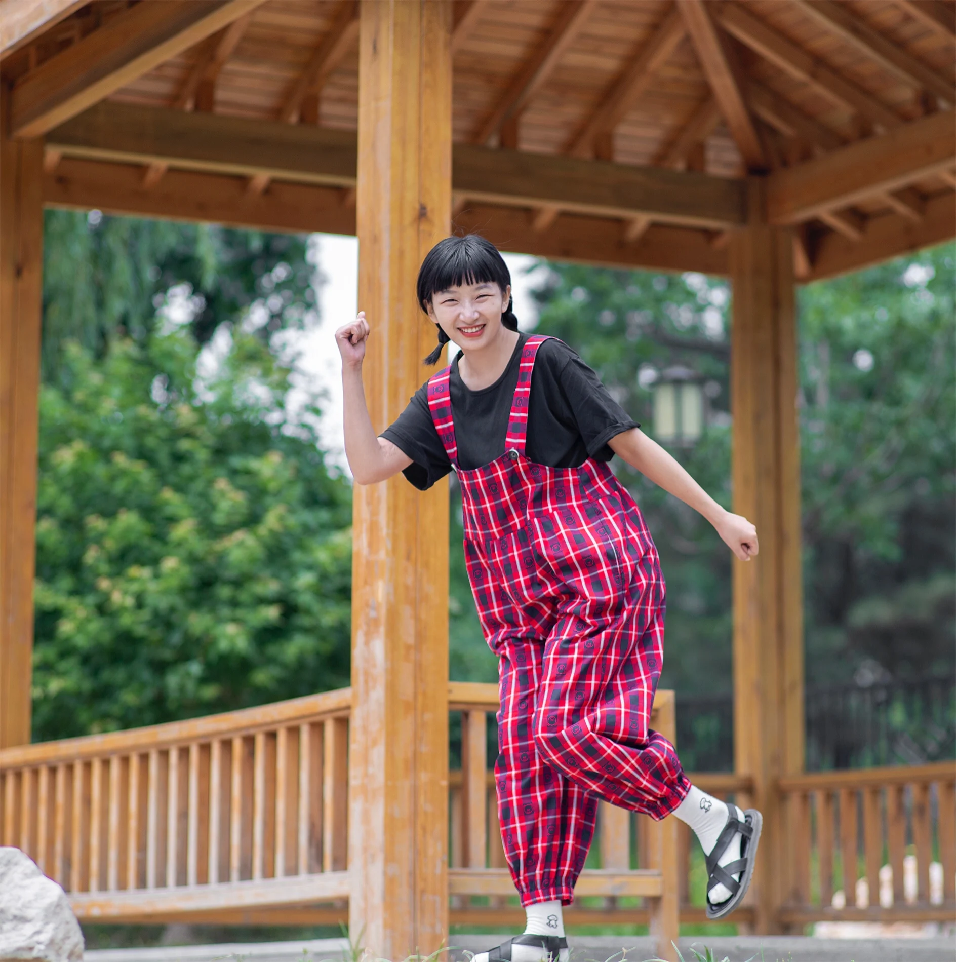 Quan Independent Design Plaid Bear Embroidery Wide Leg Jumpsuit Casual Pants Cotton l Waist Nine Points Length