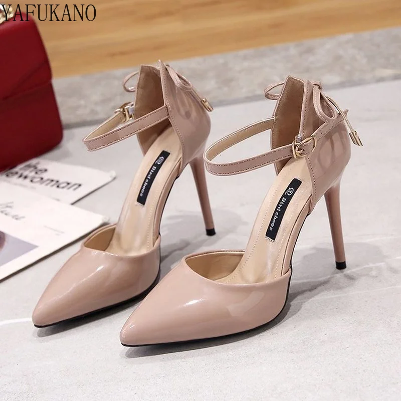 9Cm Sexy Patent Leather Stiletto High Heels Temperament Mid Hollow Women Shoes Pointed Toe Shallow Mouth Bow Word Buckle Pumps