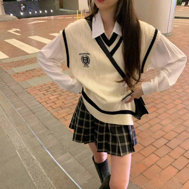 Retro Sweter Bez Rękawów Damski Wiosenno-Jesienny, Styl College, Nowy Model 202, Jednolity Kolor, Dekolt V, Regularna Długość