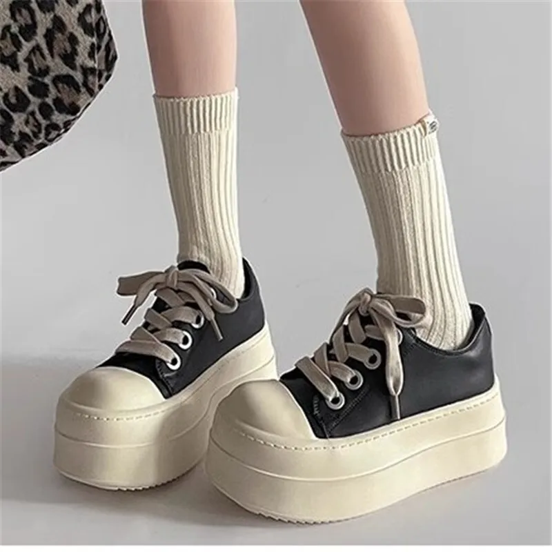 

Platform Casual Thick-Soled Versatile Women's Shoes 2025 Autumn Winter New Height-Increasing Non-Slip Round Toe Lace-Up Warm