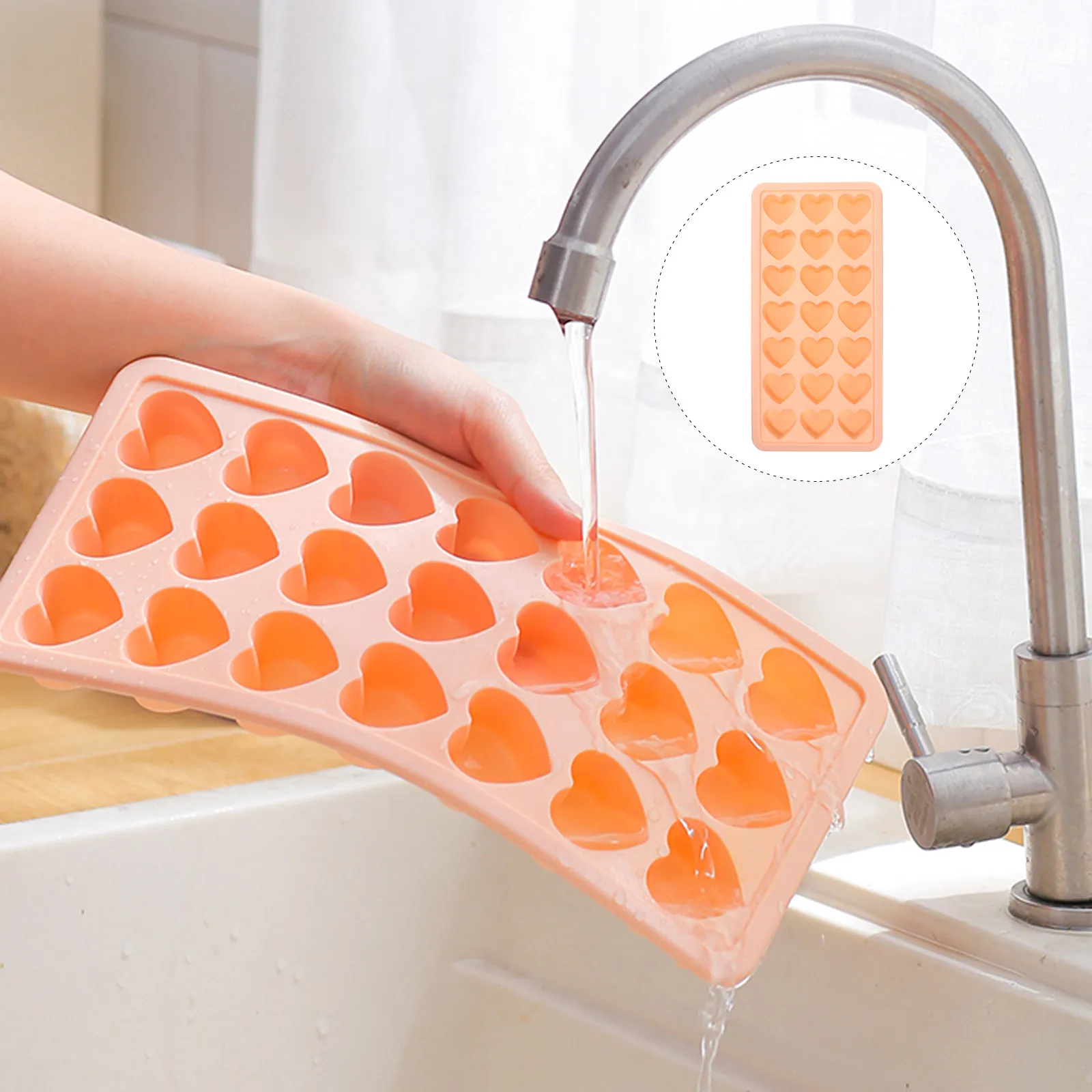 

1Pcs Heart Shape Ice Cube Mold Silicone Flexible Stackable Ice Tray Easy Release DIY Fruit Wine Mold