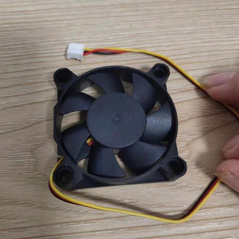 Free shipping original YW04510012LM 12V  4.5cm 0.14A   Cooling fan