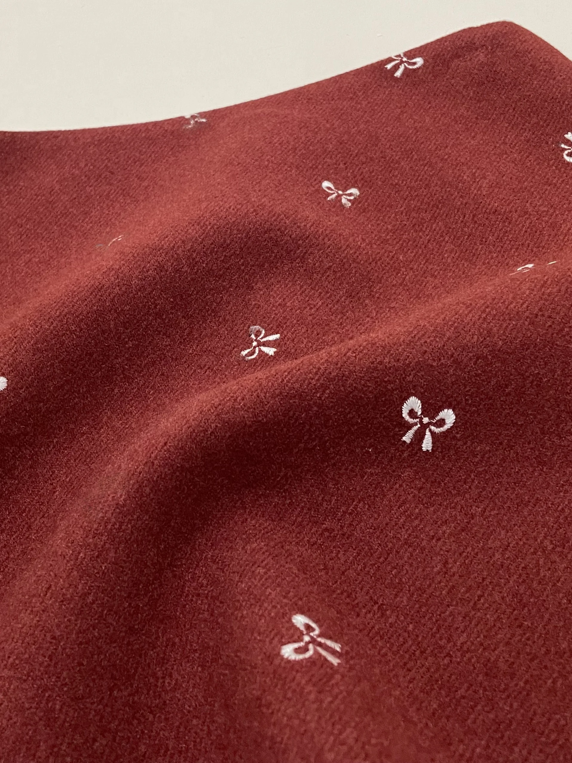 

Ретро-юбка А-силуэта с вышивкой узелками, с завышенной талией, укороченная, для женщин, для города, в женственном стиле