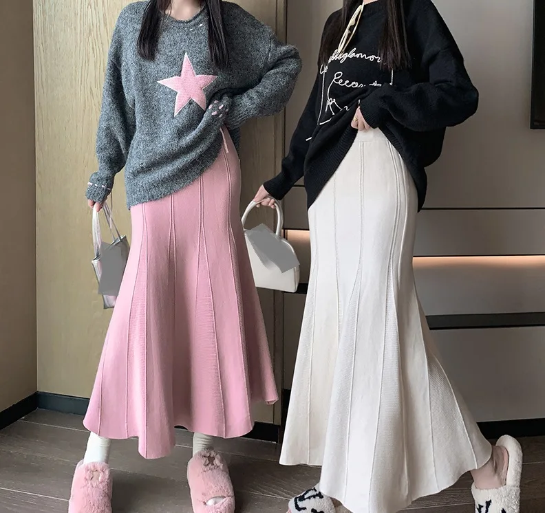 

Knitted half length skirt for women, autumn and winter thickened A-line skirt, slim fit, buttocks wrapped, fishtail skirt