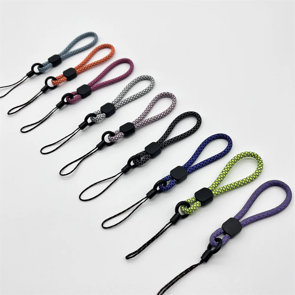 Adjustable Reflective Short Phone Wristband Cord Mobile Phone Straps- Stylish Mobile Lanyard Accessory