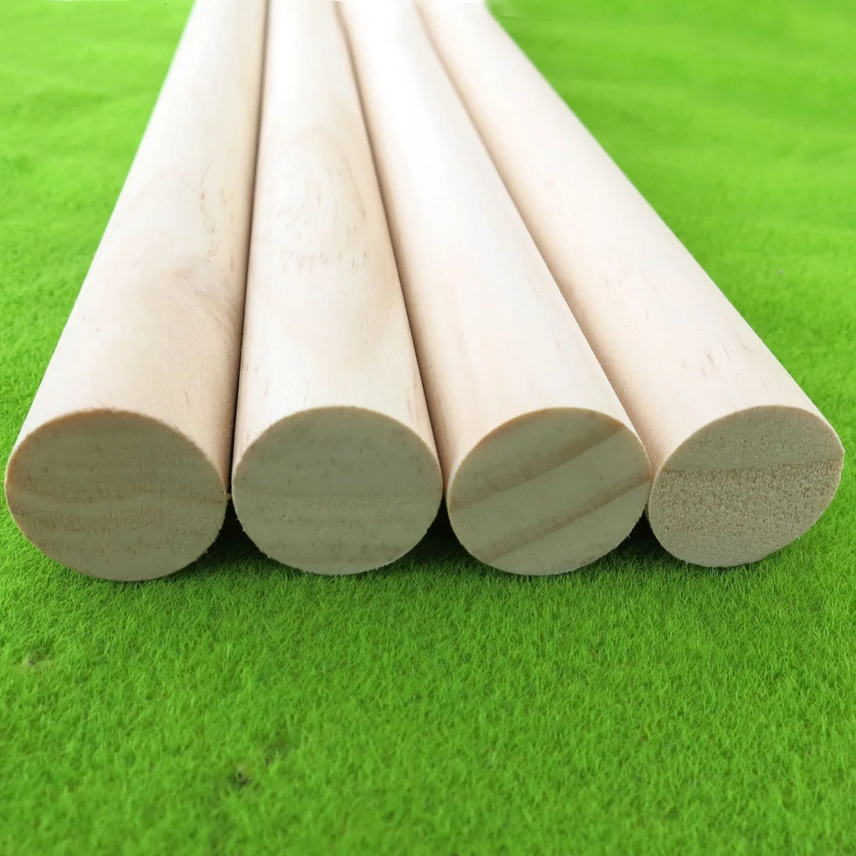 

1Pcs 20mm Pine Wood Round Rods Diameter 10-100cm Length DIY Craft Sticks Solid Wood Cylinders for Handmade Model Making Supplies