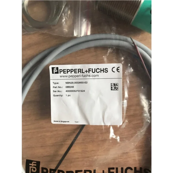 

Новый датчик Nbn25-30gm50-e2 для совершенно нового оригинального точечного Plc