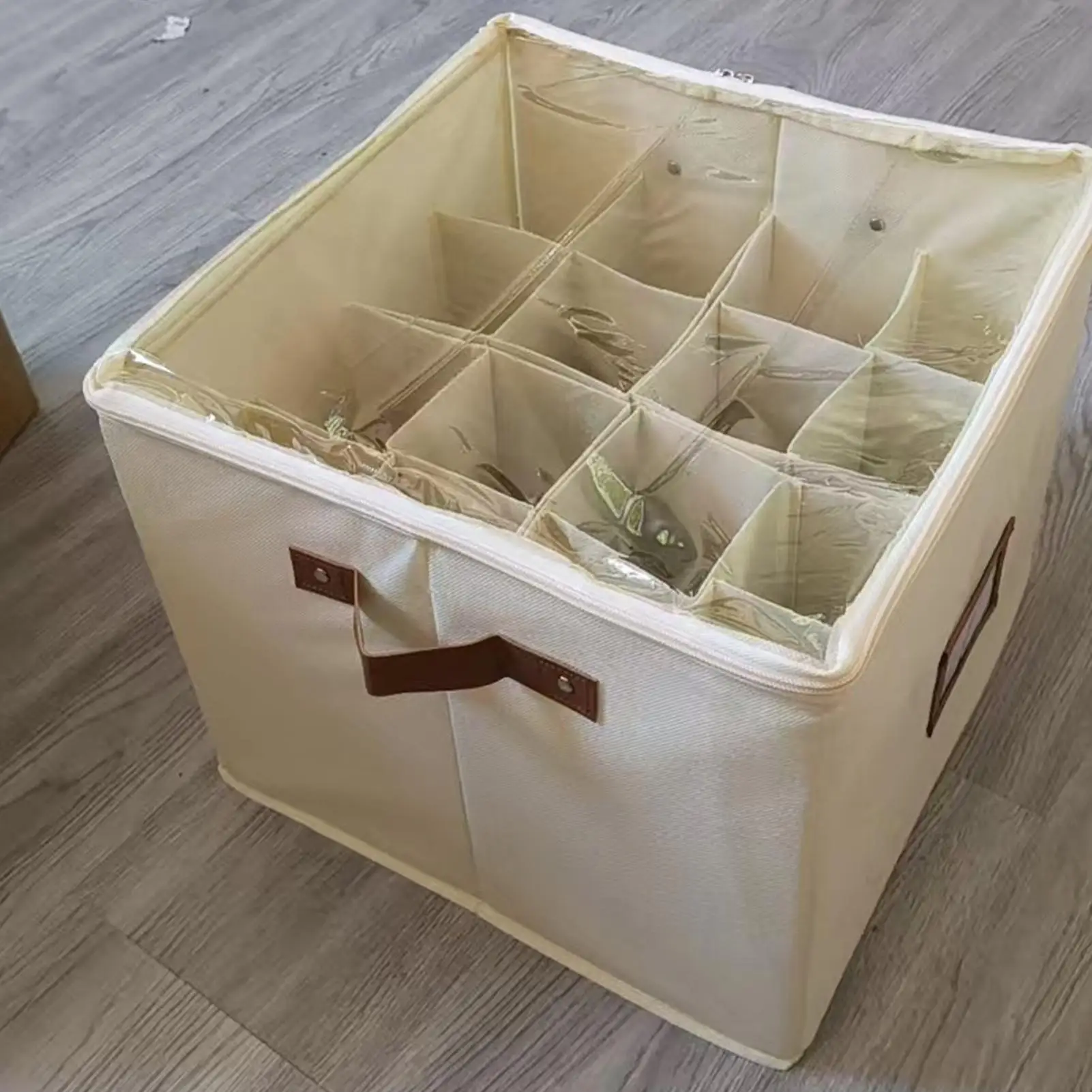 

Shoe Storage Organizer Portable Stackable Divider Kids Toys Box Closet Shoe Organizer for Dorm College Apartment Entryway