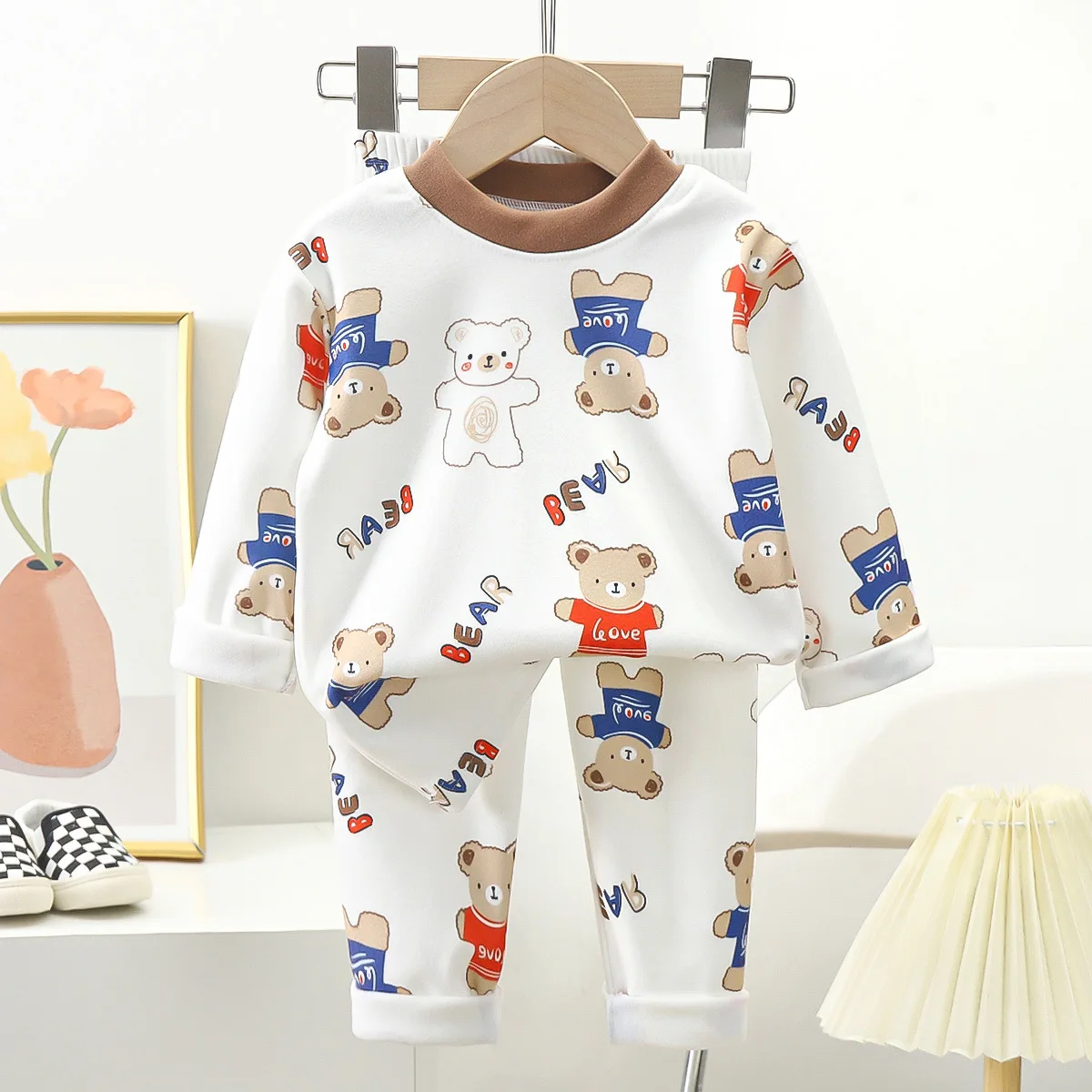 Neue Kinder Herbst warme Pyjamas Jungen Mädchen niedlichen Cartoon Bär Langarm T-Shirt Top Hosen Baby Nachtwäsche Unterwäsche Kleidung Sets