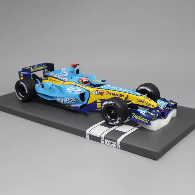 Nouveau en Stock F1 1:18 2005 Minichamps Renault Alonso R25 brésil Grand Prix Simulation Miniature résine modèle de voiture de course jouets cadeaux
