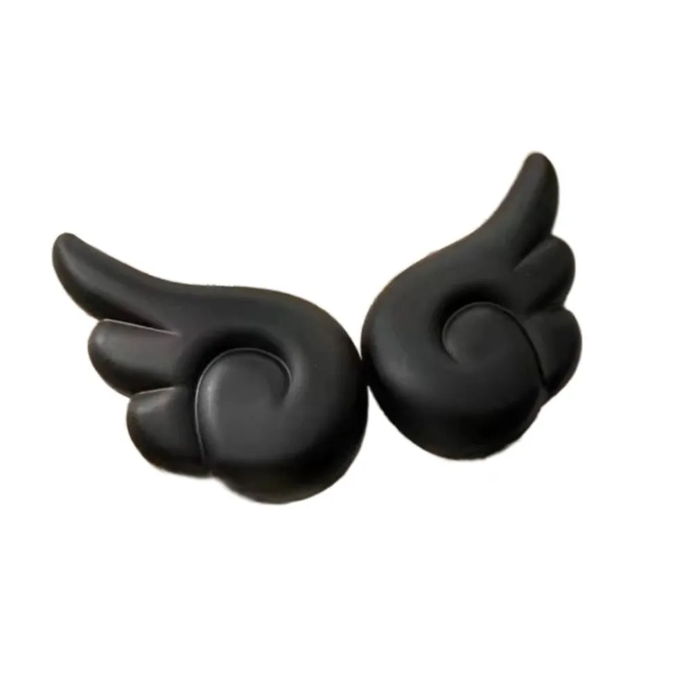 1 pair Creative Lovely Angel Wings Shoes Charms Buckle Black White Cartoon Shoes Buckle Accessories DIY Shoes Buckles Girl Gift