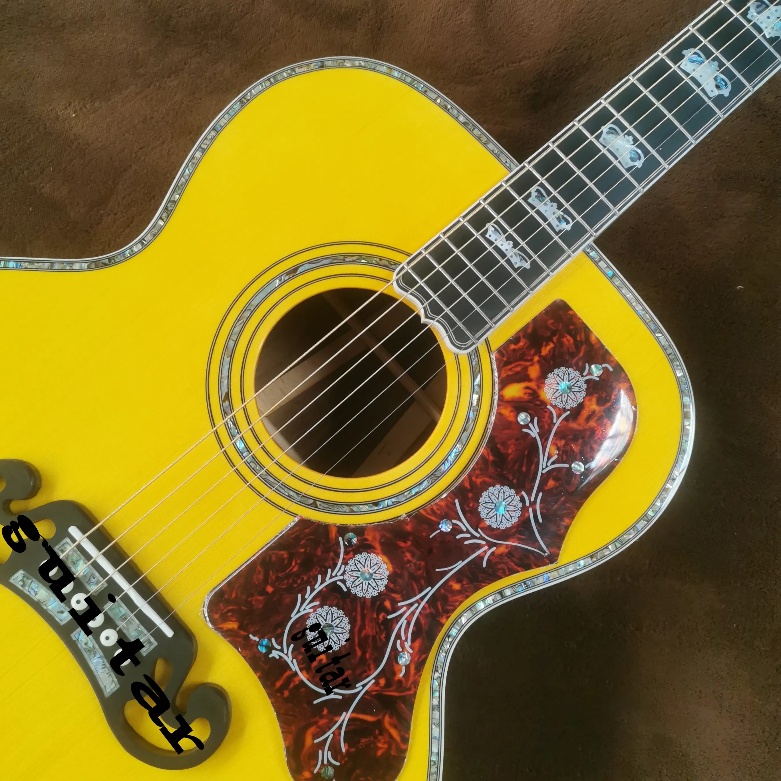 43 inch Jumbo mold limited edition yellow glossy acoustic acoustic guitar