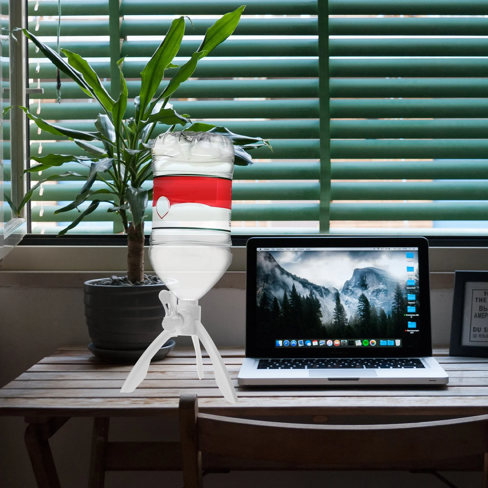 

Water Dispenser Stand For 4.5L 5L Bottled Water Sturdy Portable Plastic Countertop Jug Holder Triangular Design 3 Adapters