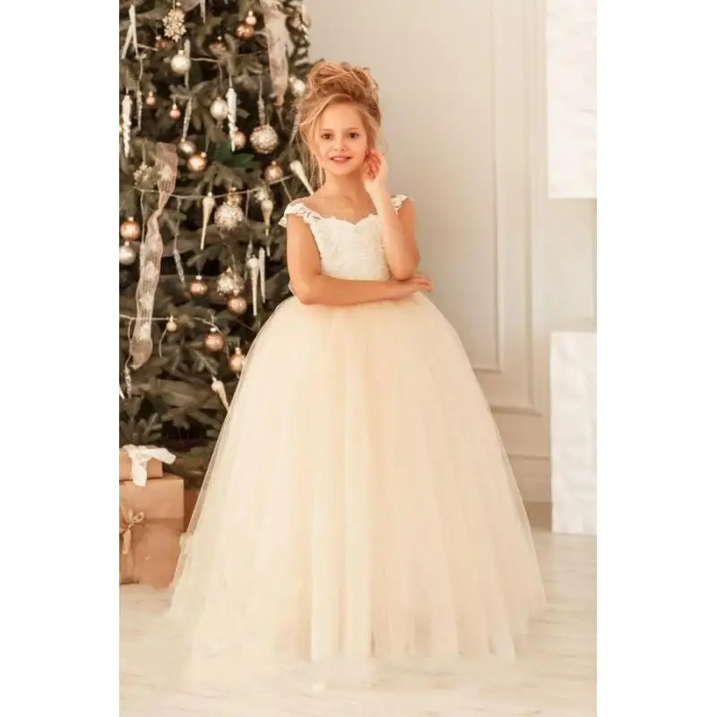 Cute 2024 Girl Dress For Wedding Lace Appqulies Tulle Skirt White Ivory Ball Gown Illusion Summer Sleeveless Communion Clothes