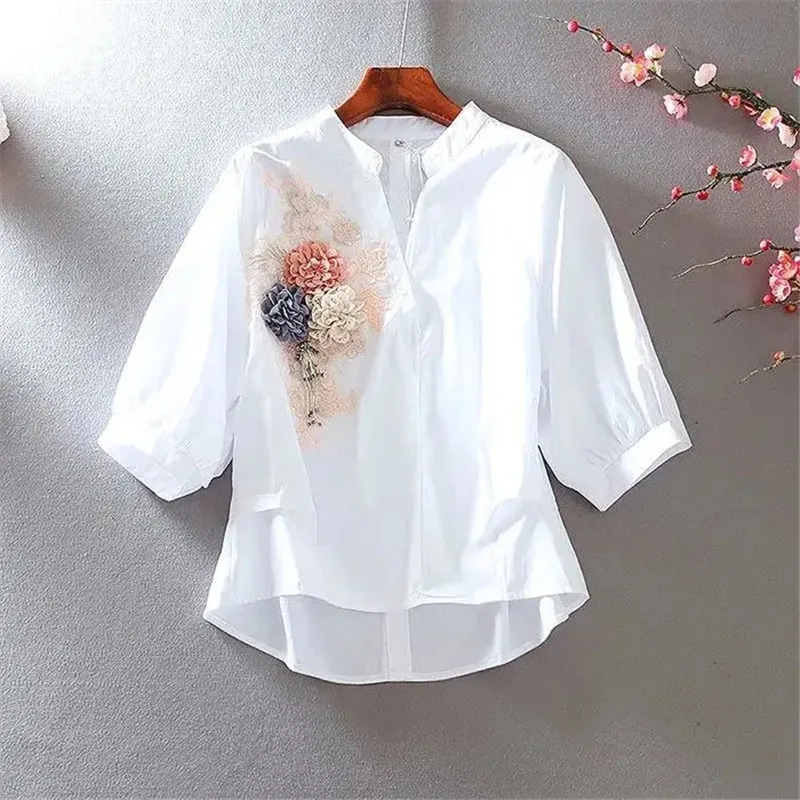 2023 Spring Summer New Embroidery Top Large Size Women\'s Mid-Sleeve V-Neck Shirts And Blouse Loose Casual White Women Blusa 4XL