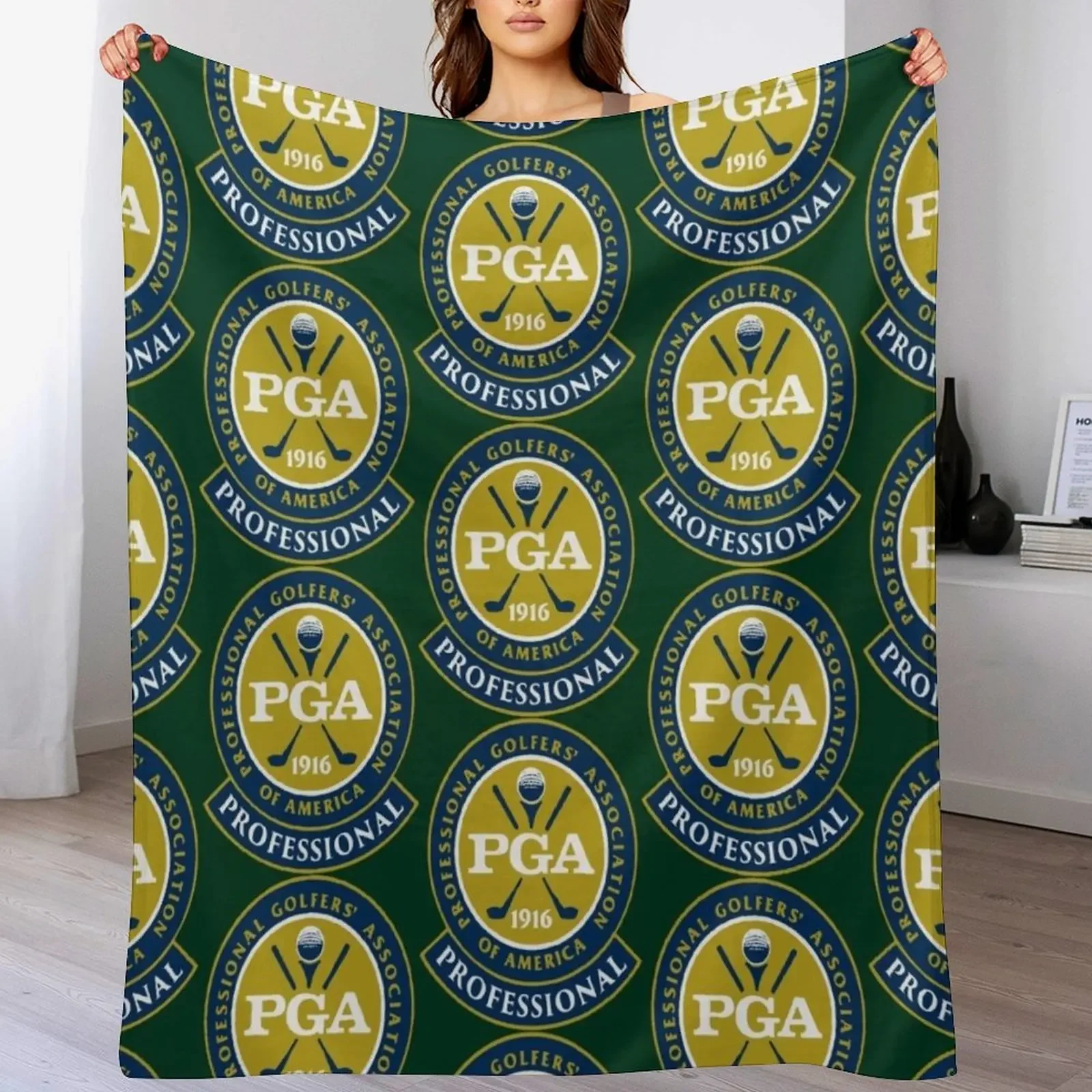 

PGA TOUR 2022 GOLF Throw Blanket