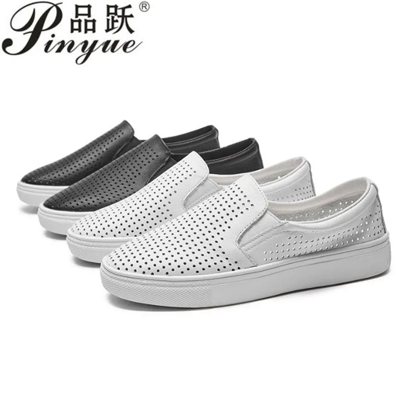 

summertime Women Skateboarding Shoes For Women Sneakers Lightweight White Black Flat breathable little white shoes size 34 41