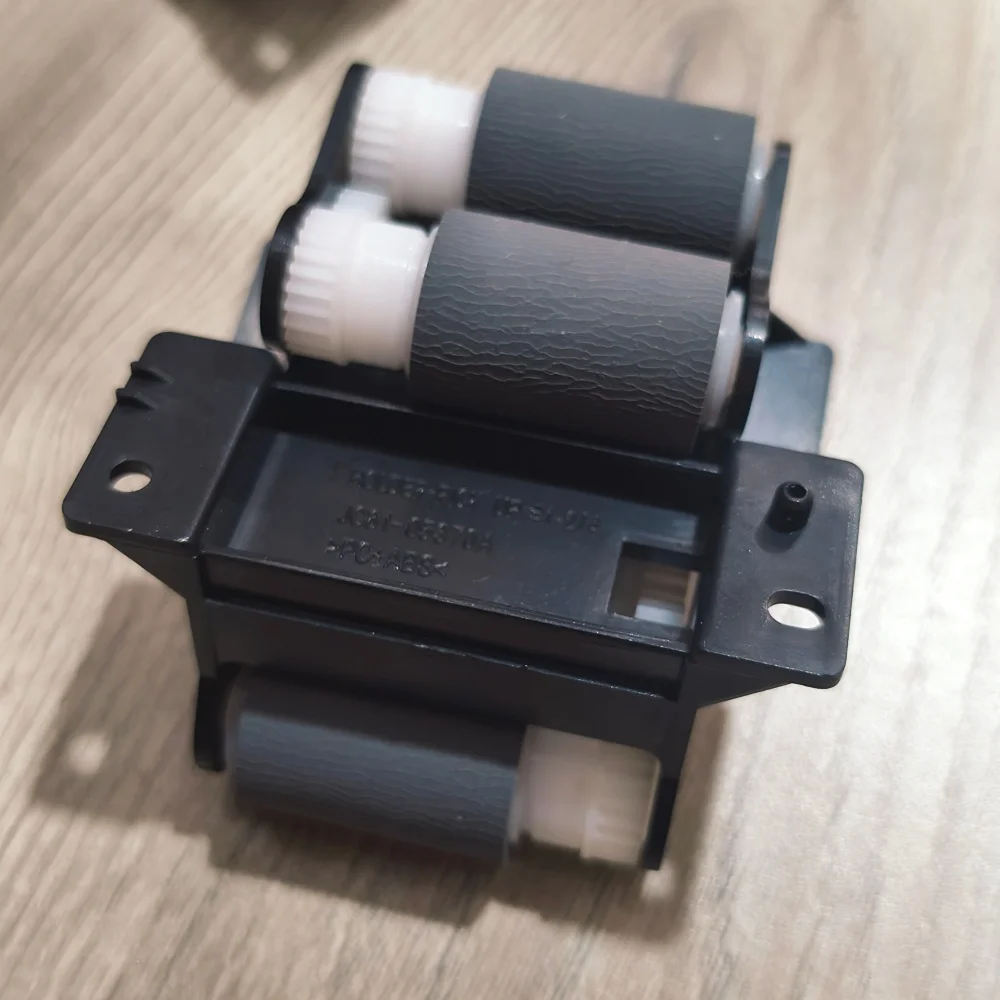 1x-jc93-00673a-rolo-de-alimentacao-de-captacao-para-samsung-c1810-c1860-c2620-c2670-c2680-c3010-c3060-clp415-clp475-clp680-clx4195-clx6260