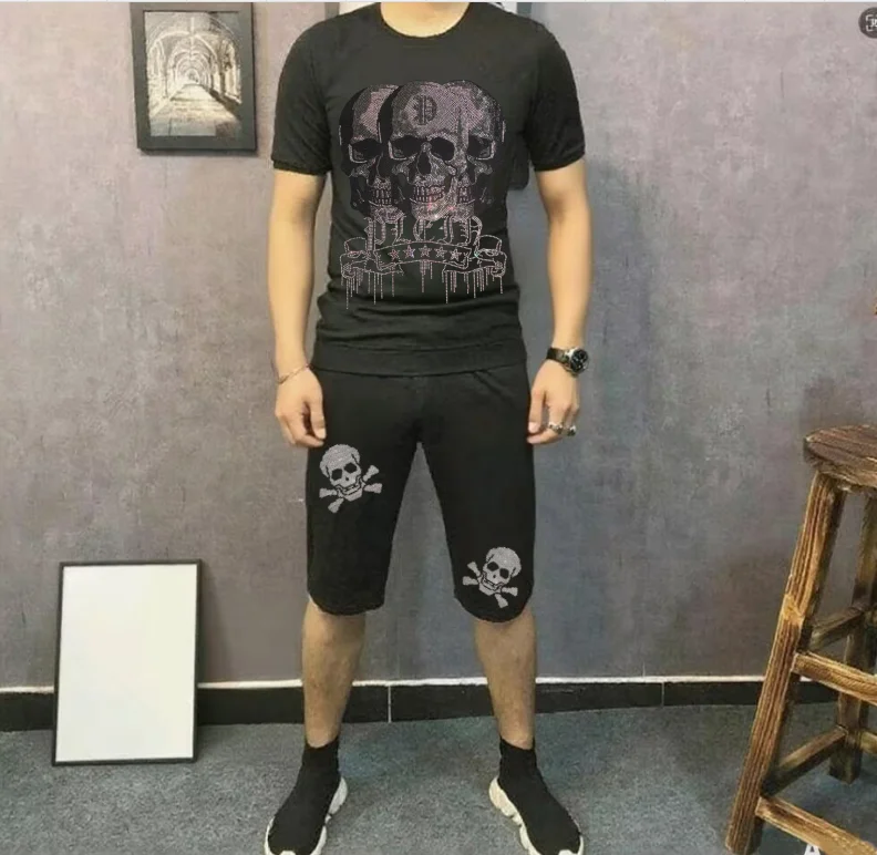 

Designer men set summer tracksuit 2025 new brand Rhinestone suit Outfit drop shipping