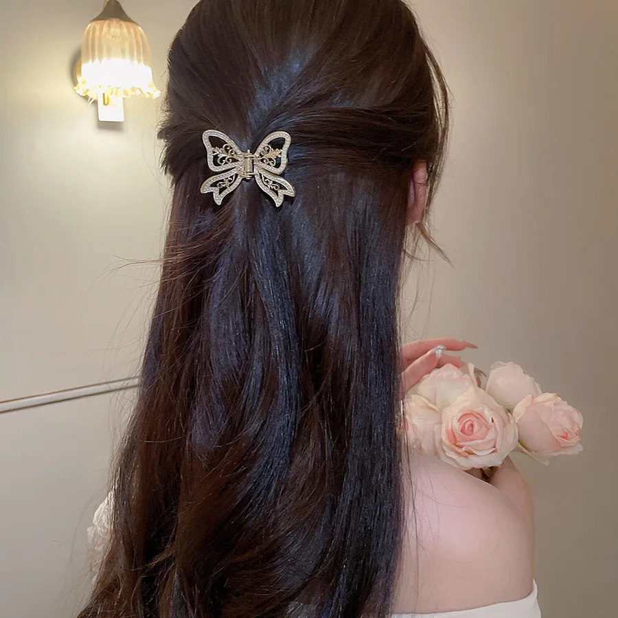 1/2 Stück Elegante Haarspange mit Imitationsperlen, Schmetterlings-Haarspange für Damen, kleine Haarspange für den Hinterkopf, rutschfeste Haarspange, Haar-Accessoires K – Detail 12