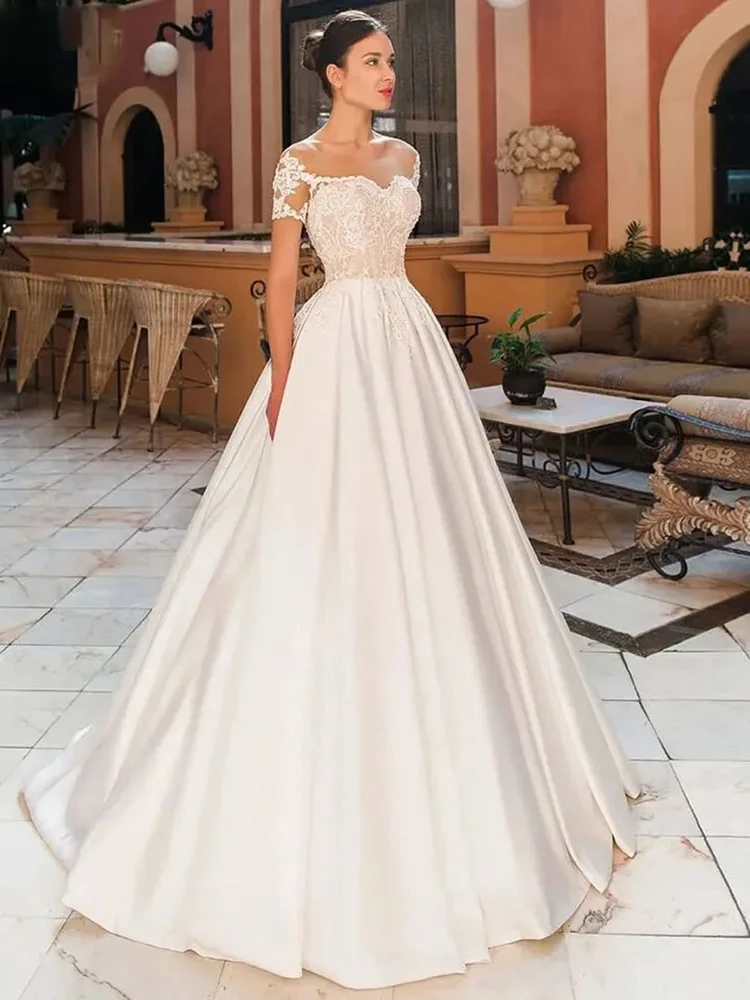 Robe de mariée trapèze en satin à manches courtes pour les patients, robes de mariée élégantes, dentelle appliquée, chérie, quelle que soit la mariée, 2024