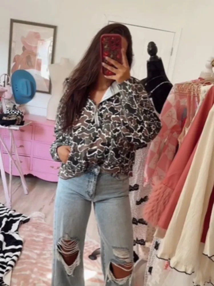 

Fashion Leopard Print Hoodie Sweatshirt For Women Casual Loose Long Sleeve Hooded V-neck Zipper Pullover Female High Street Tops