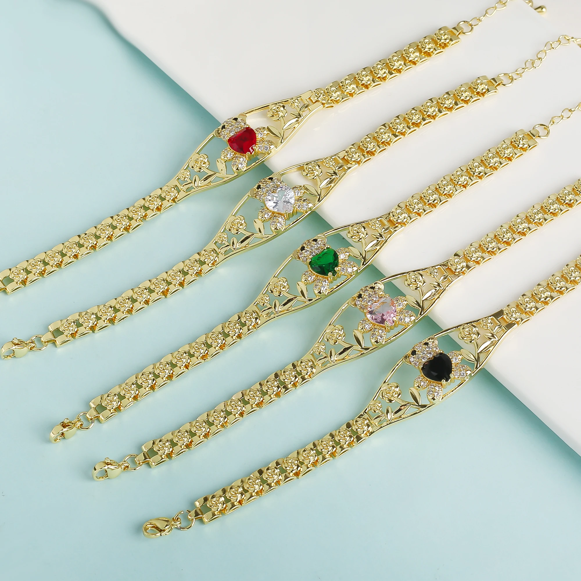 Teddy Bear yeni elmas kakma kalp şeklinde ayarlanabilir gül bilezik kadın hayvan figürlü mücevherat aksesuarları DIY lüks hediye tarzı