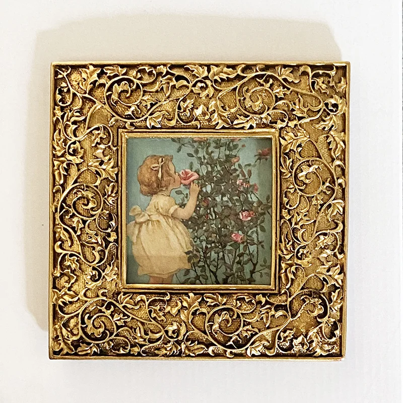 

Mutihome Background Wall Decoration French Gold Frame Graduation Photo Wedding Photo Parent-child Photo Frame Picture Frames